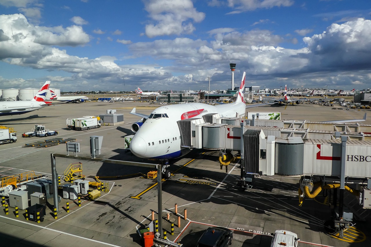 阿联酋航空(乘阿里酋航空飞机到西班牙在什么航空公司积里程)