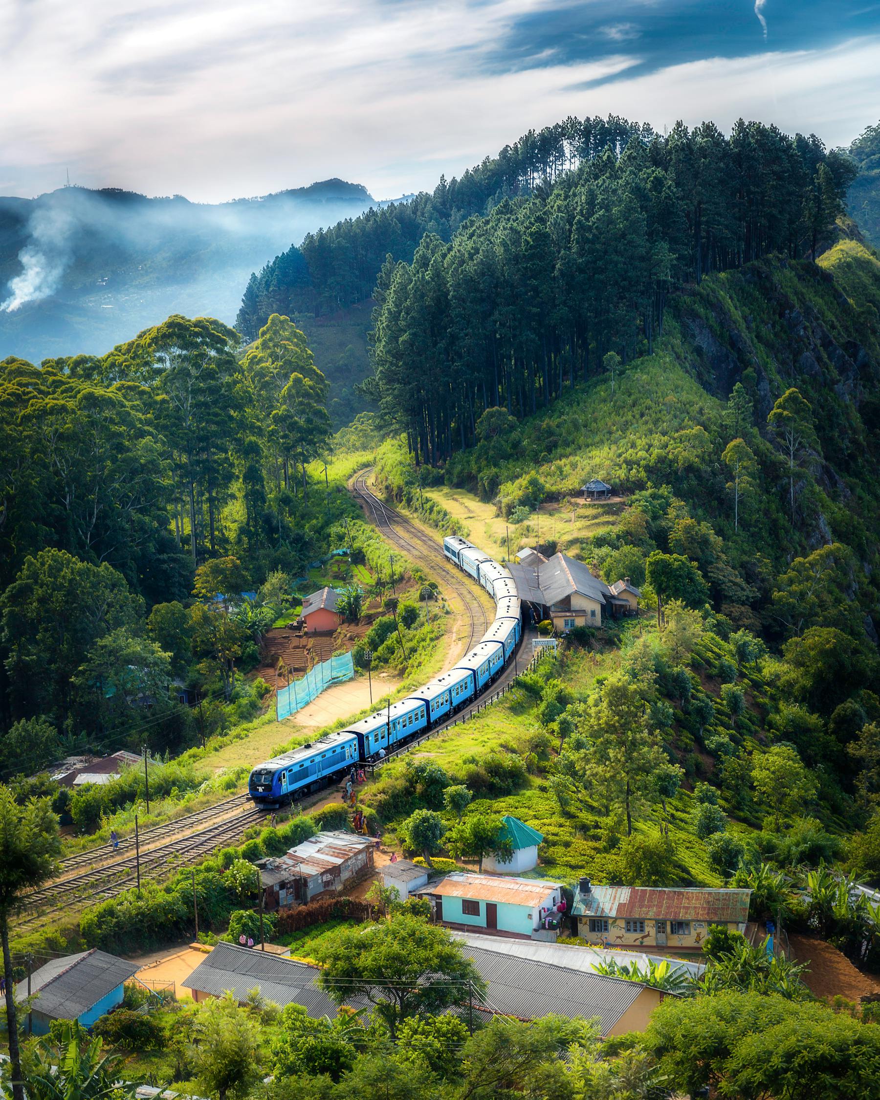 阜新到沈阳的火车之旅，时间与风景的完美邂逅